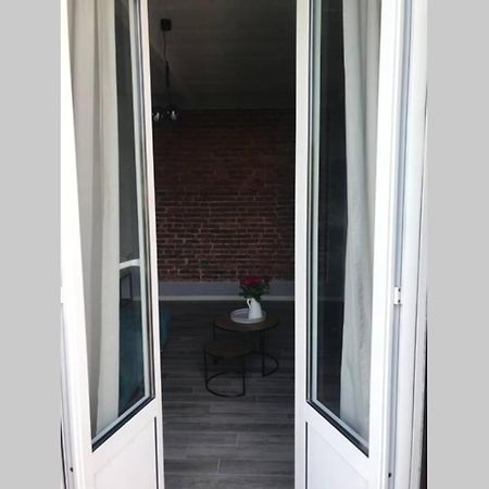 Mazzini Apartment Arona Dış mekan fotoğraf