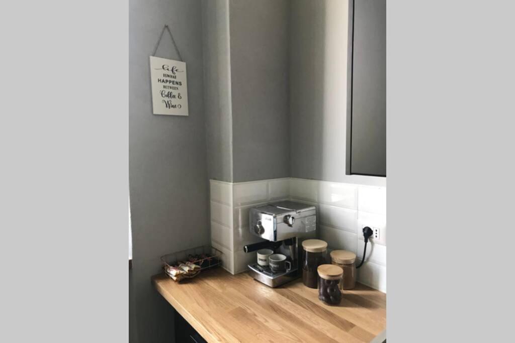 Mazzini Apartment Arona Dış mekan fotoğraf
