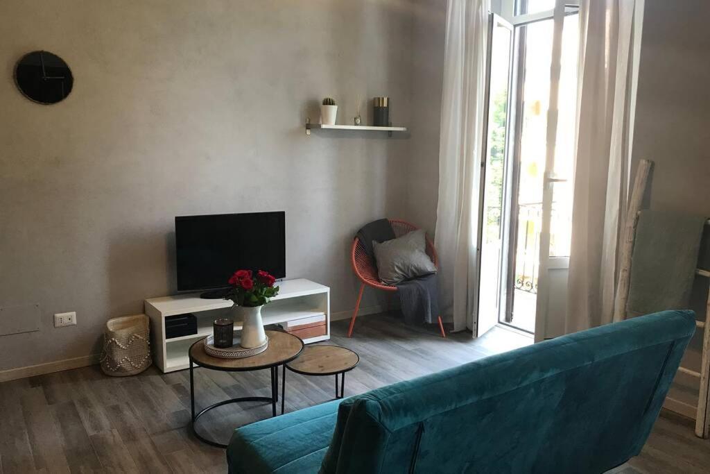 Mazzini Apartment Arona Dış mekan fotoğraf
