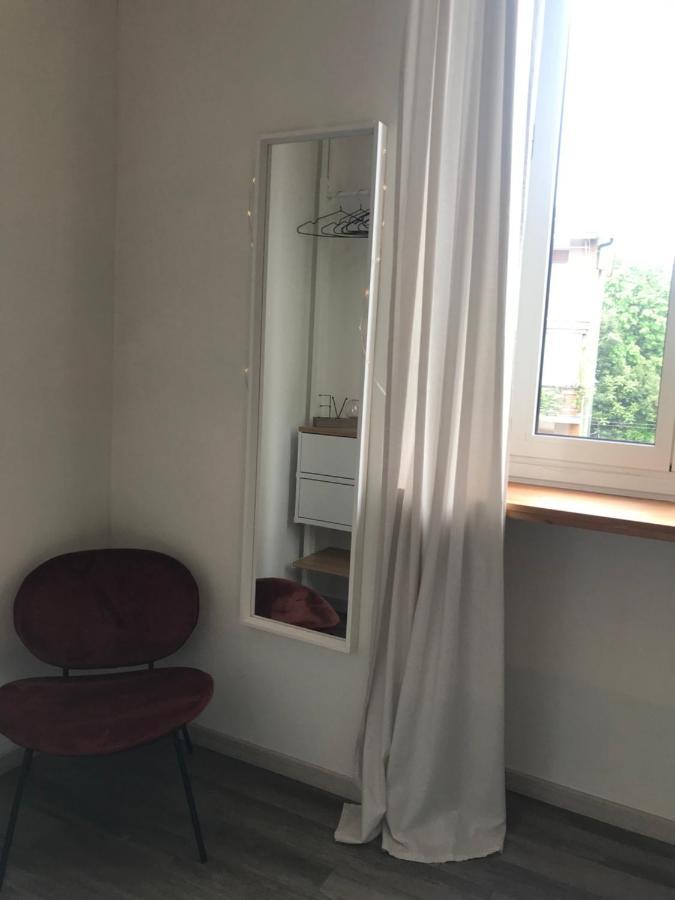 Mazzini Apartment Arona Dış mekan fotoğraf